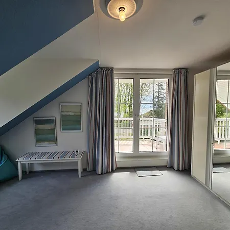 Semesterbostad Strandhaus Am Tabakshof